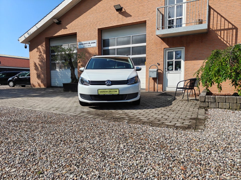 VW Touran 1,6 TDi 105 Comfortline BMT Van 5d