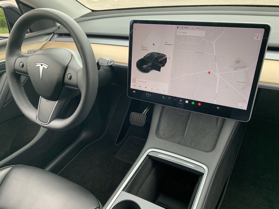 Tesla Model Y Long Range AWD 5d
