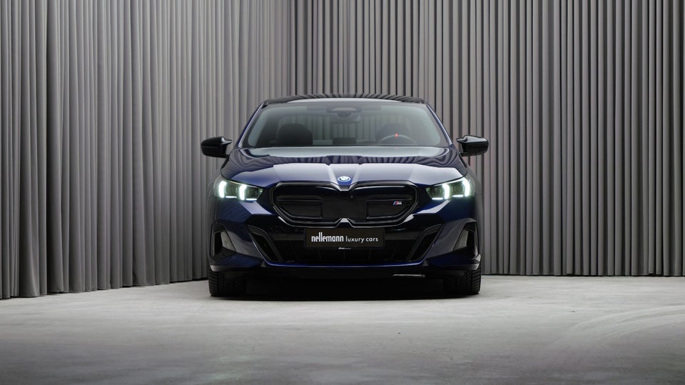 BMW i5 M60 M-Sport xDrive 4d
