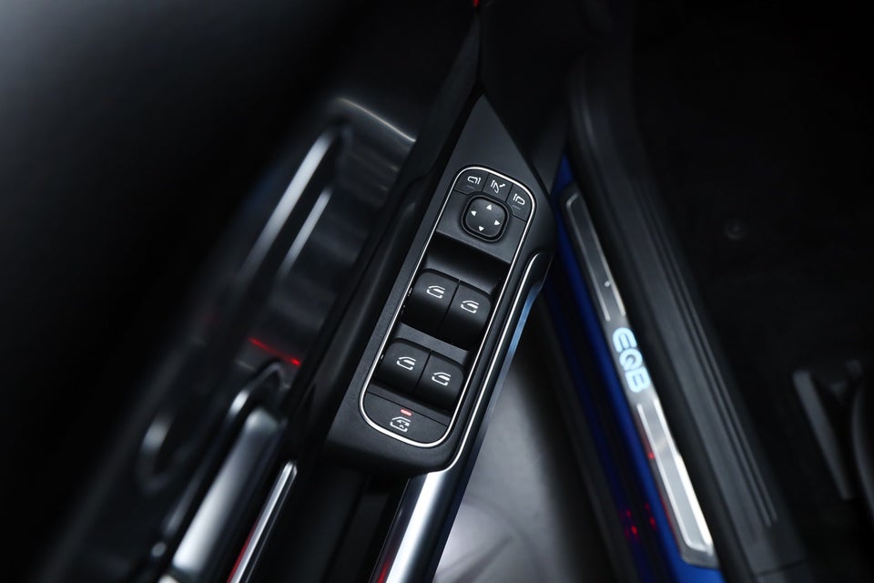 Mercedes EQB250+ AMG Premium 5d