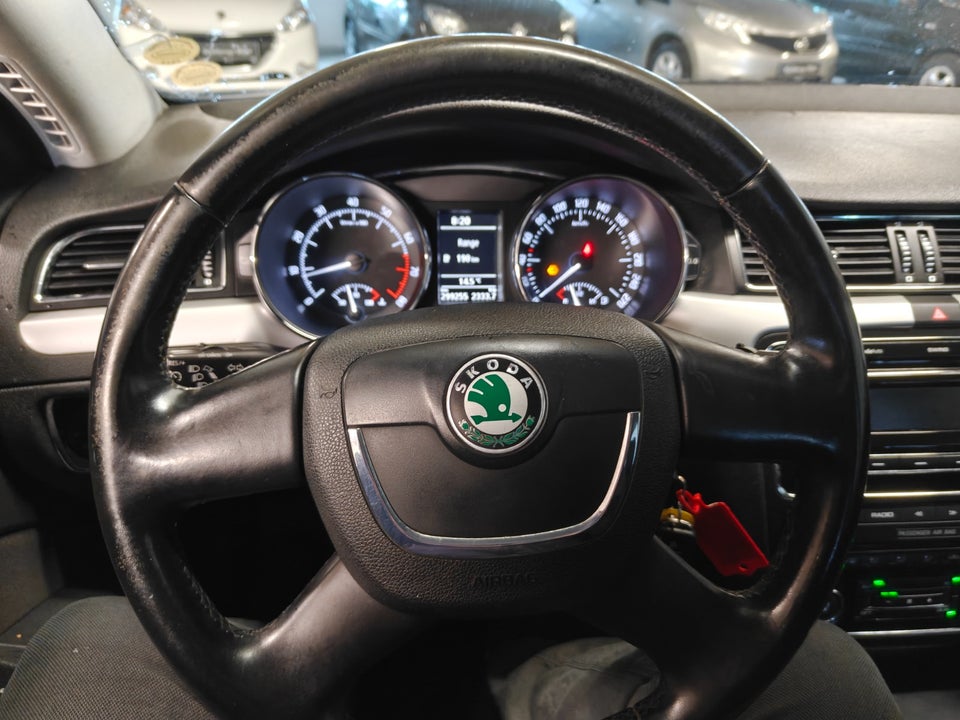 Skoda Superb 1,8 TSi 160 Elegance Combi 5d