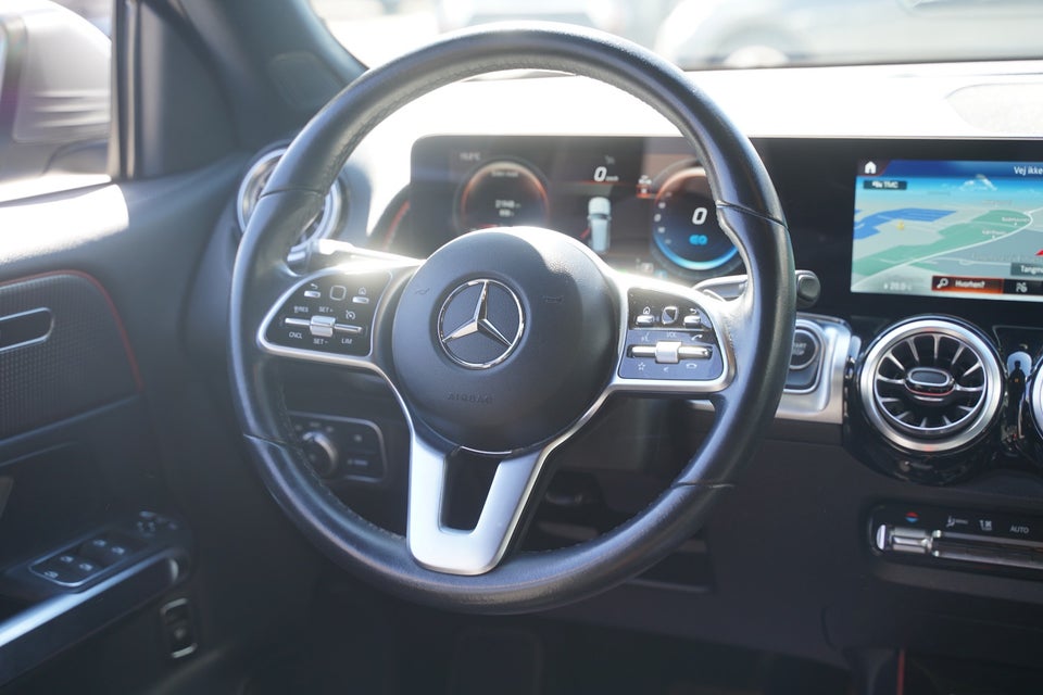Mercedes EQB250 Progressive 5d