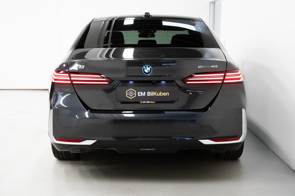 BMW i5 eDrive40 Sport Line 4d
