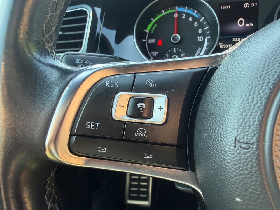 VW Golf VII 1,4 GTE DSG 5d