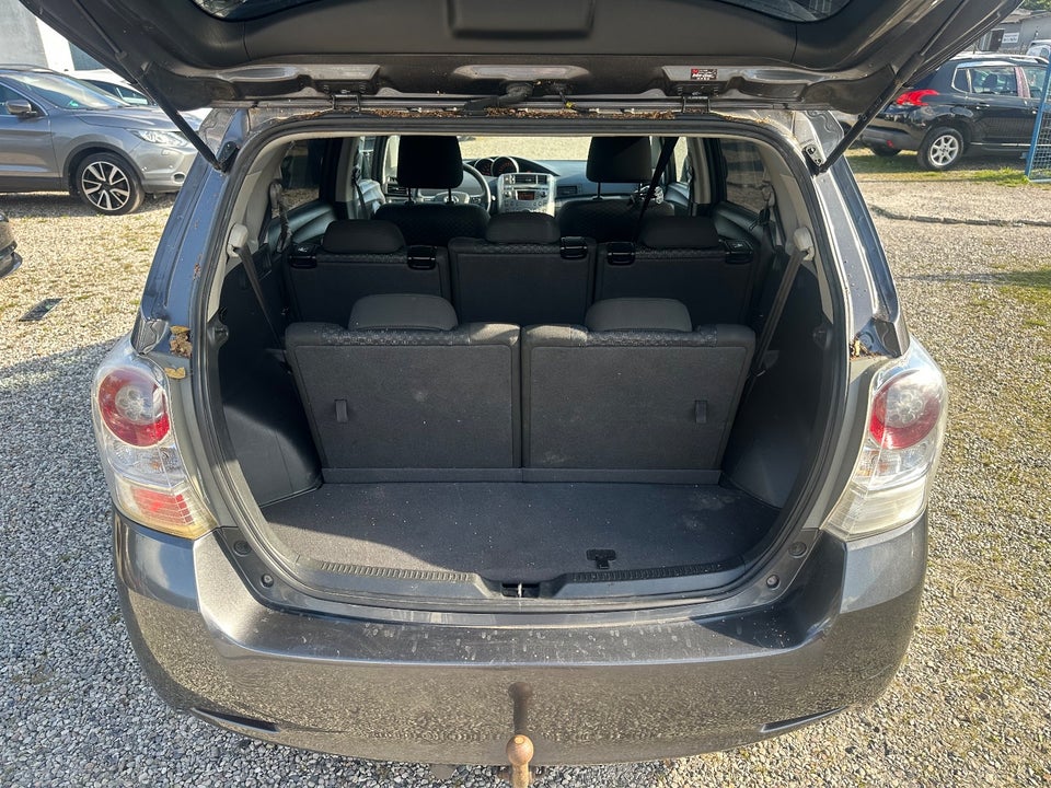 Toyota Verso 2,0 D-4D TX 7prs 5d