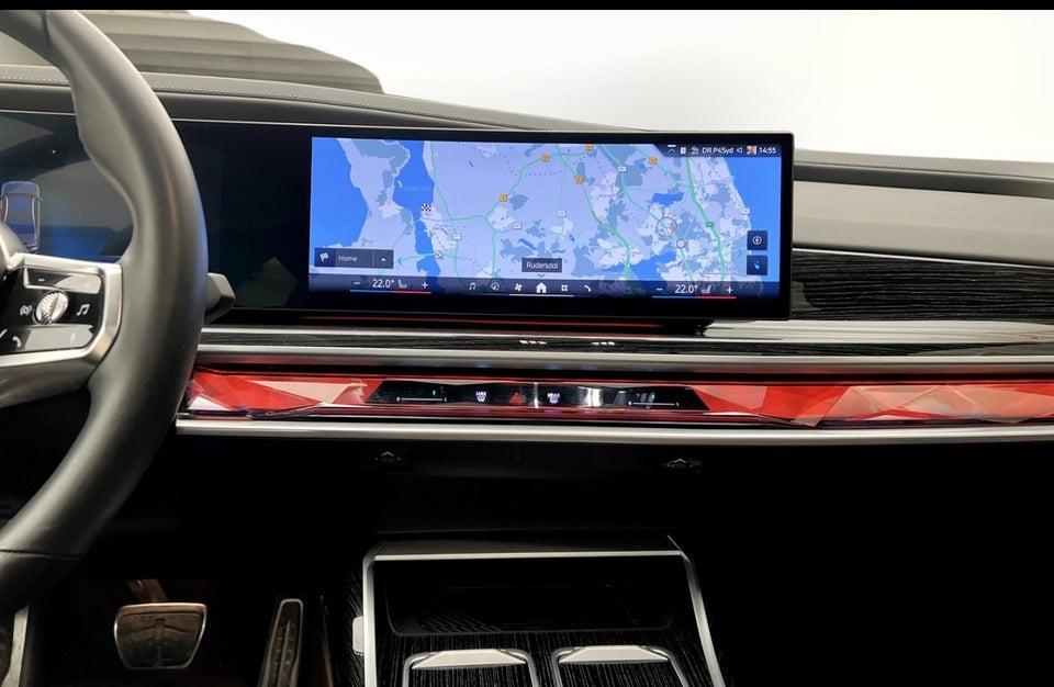 BMW i7 eDrive50 M-Sport 4d