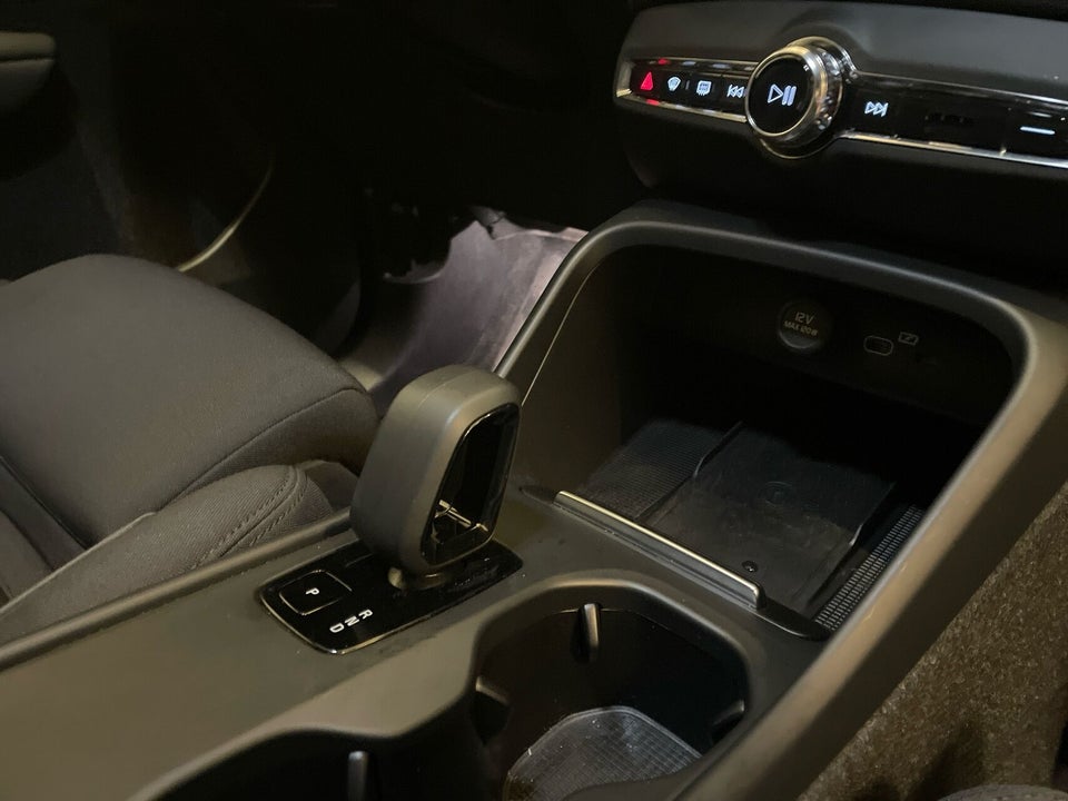 Volvo EX40 Extended Range Core 5d