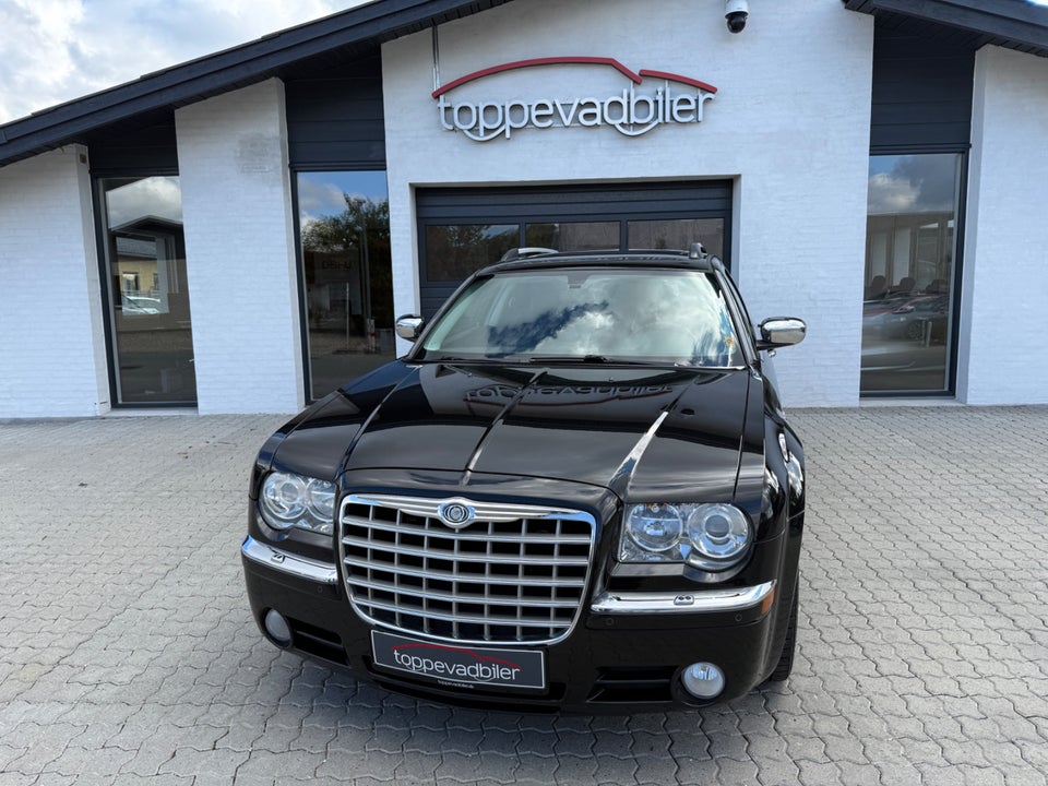 Chrysler 300C 3,0 CRD Touring aut. Van 5d