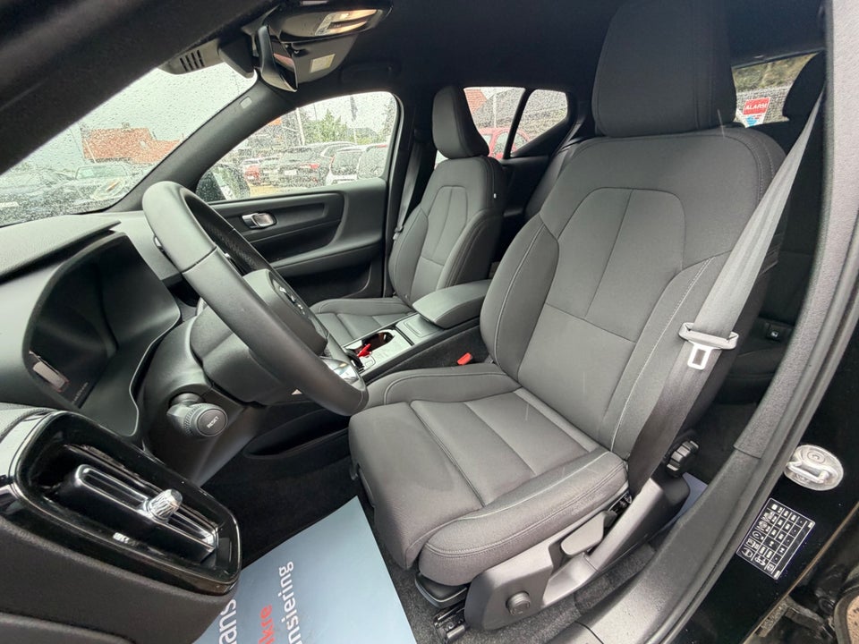 Volvo XC40 ReCharge Core 5d