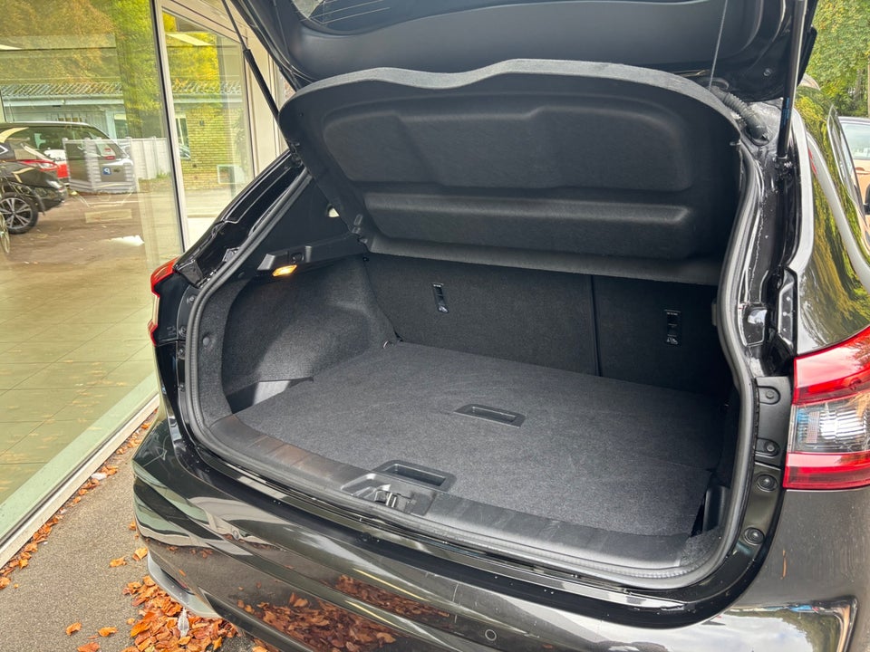 Nissan Qashqai 1,3 Dig-T 160 Tekna+ Dynamic DCT 5d