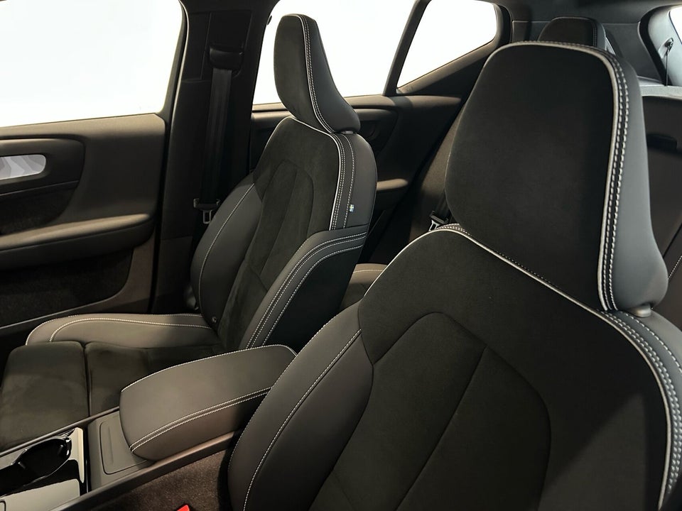 Volvo XC40 P6 ReCharge Plus 5d