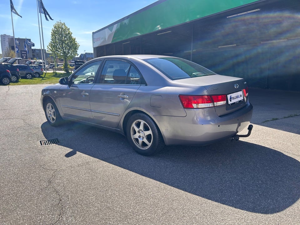 Hyundai Sonata 2,4 GLS 4d