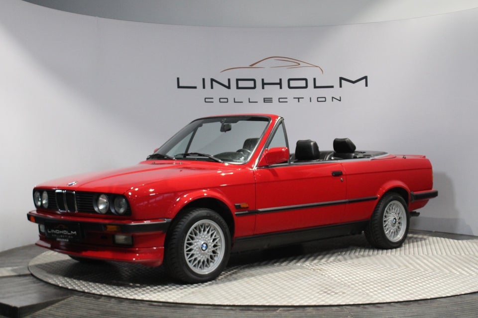 BMW 320i 2,0 Cabriolet 2d