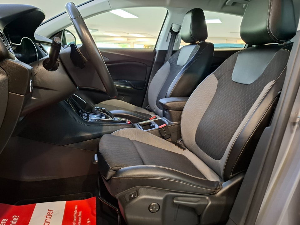 Opel Grandland X 1,6 Hybrid4 Ultimate aut. 5d