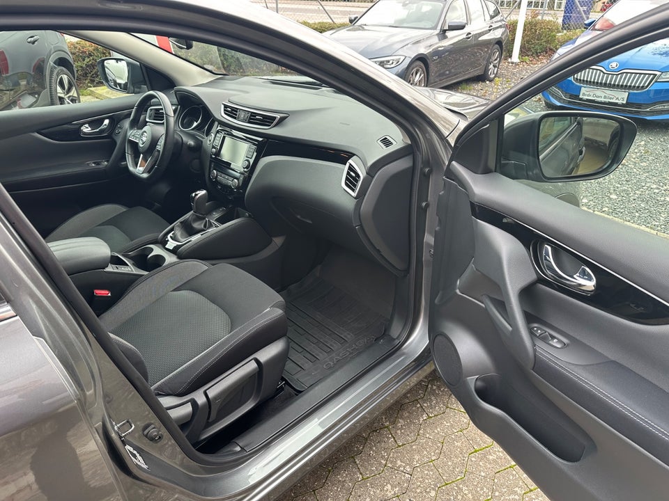 Nissan Qashqai 1,3 Dig-T 160 N-Connecta DCT 5d