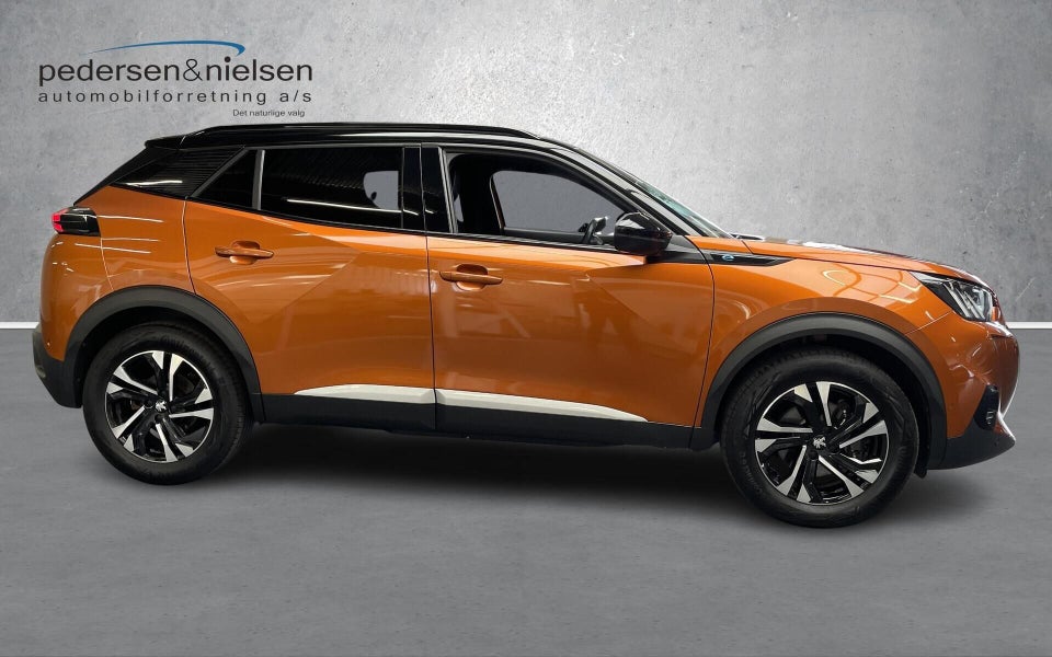 Peugeot e-2008 50 GT Sky 5d