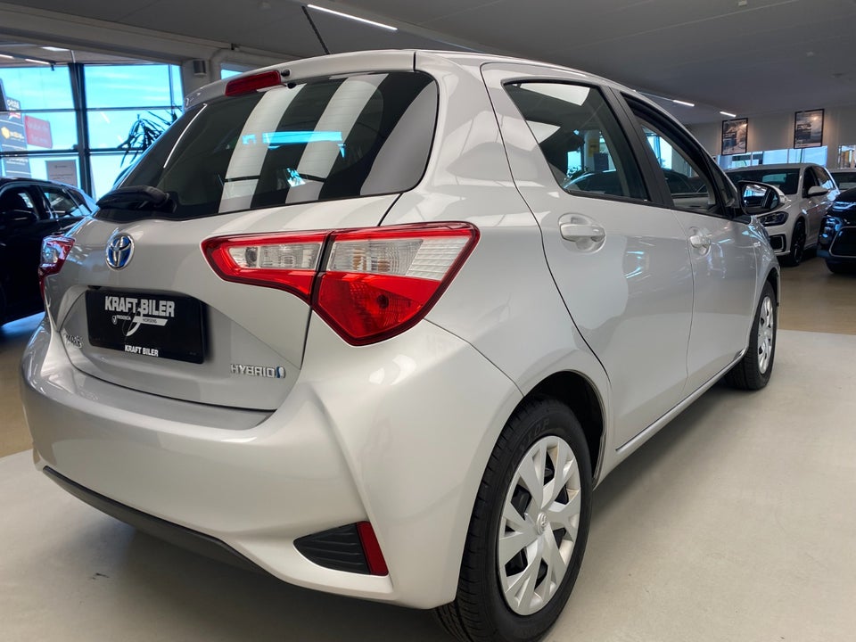 Toyota Yaris 1,5 Hybrid H2 e-CVT 5d