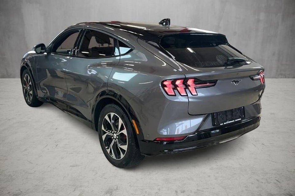 Ford Mustang Mach-E 88 Premium Extended Range 5d