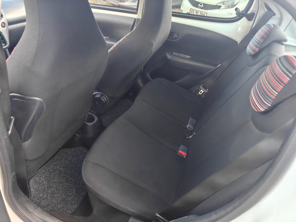 Citroën C1 1,2 PureTech Feel 5d