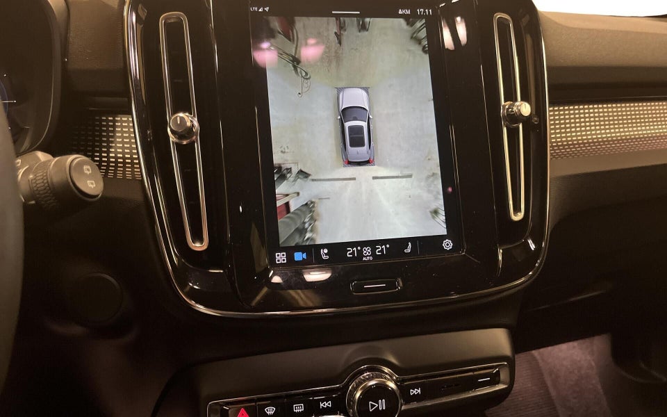 Volvo XC40 P8 ReCharge Twin Pro 5d