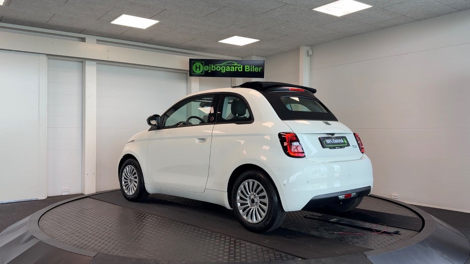Fiat 500e 42 (RED) Cabrio 2d
