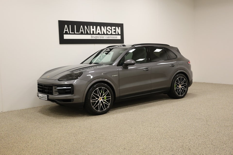 Porsche Cayenne 3,0 E-Hybrid Tiptr. 5d