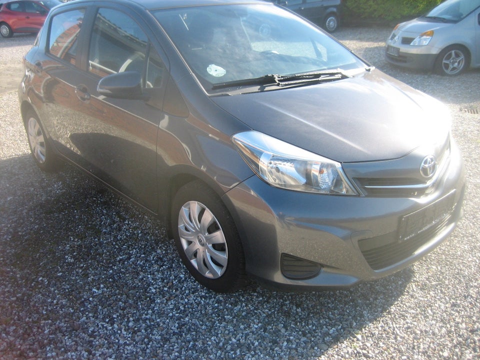 Toyota Yaris 1,3 VVT-i T2 Touch 5d