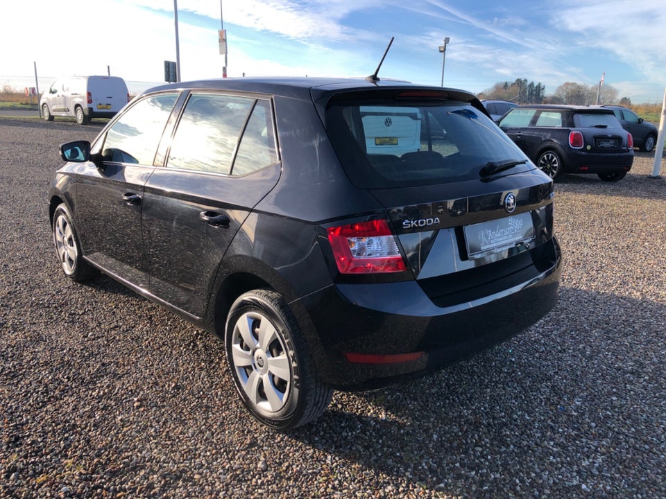 Skoda Fabia 1,0 MPi 60 Ambition 5d
