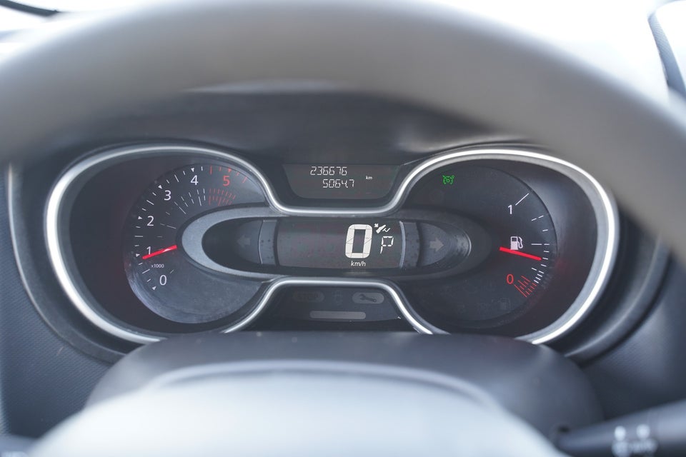 Renault Trafic T29 2,0 dCi 170 L1H1 EDC