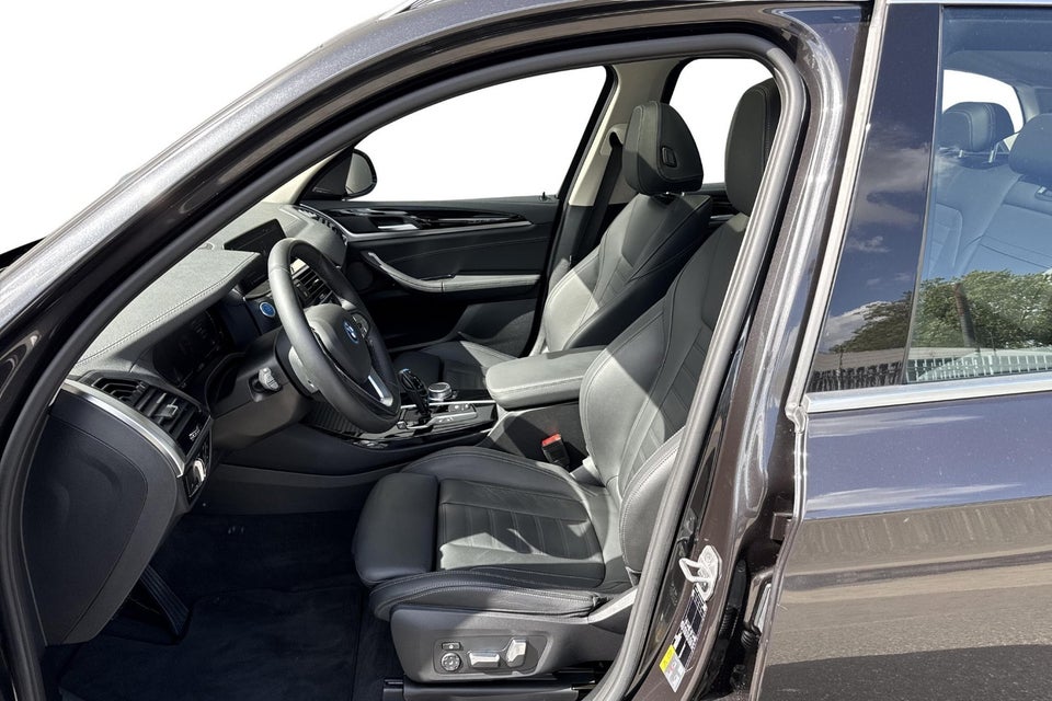 BMW iX3 Charged Plus 5d