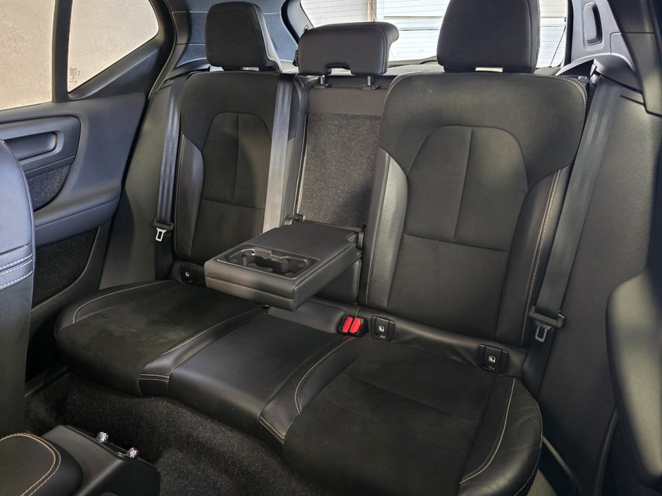 Volvo XC40 P8 ReCharge Twin R-Design 5d