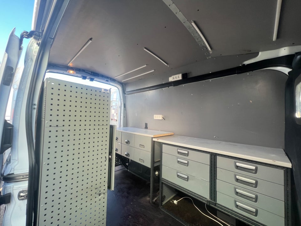 Ford Transit 350 L2 Van 2,0 TDCi 130 Trend H3 FWD