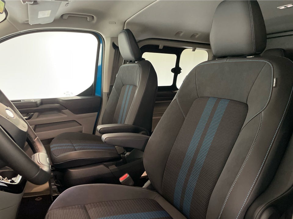 Ford E-Transit Custom 320 L1 71 Sport