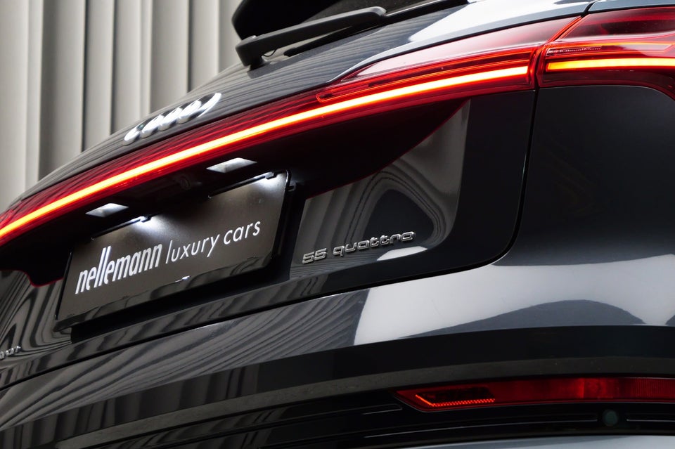 Audi e-tron 55 Advanced quattro 5d