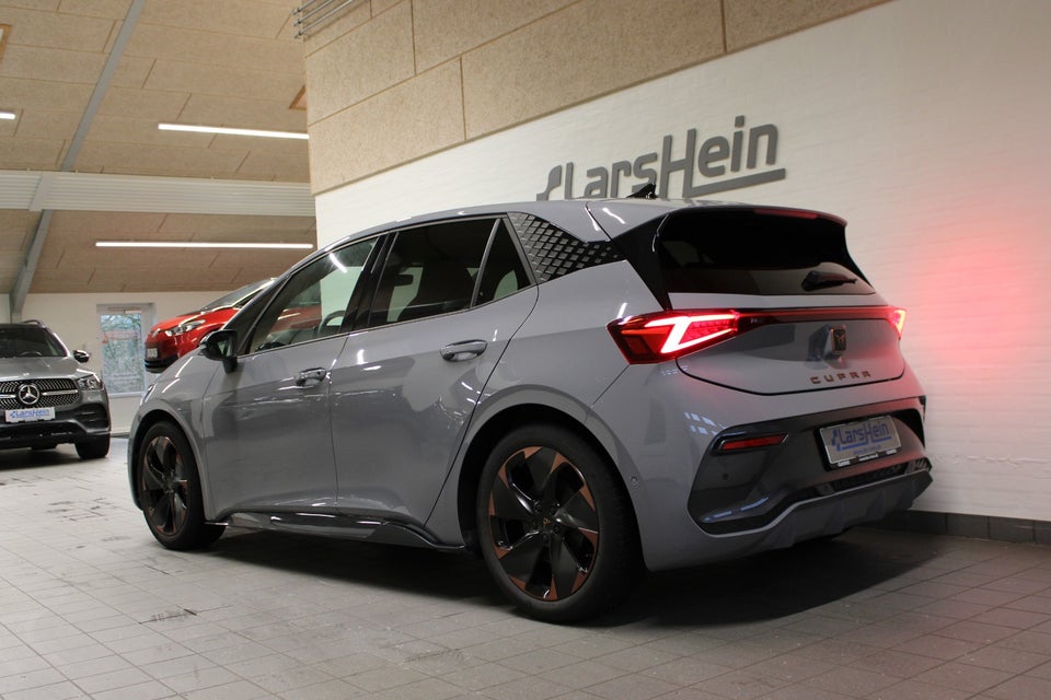 Cupra Born 58 Dinamica Pack High 5d