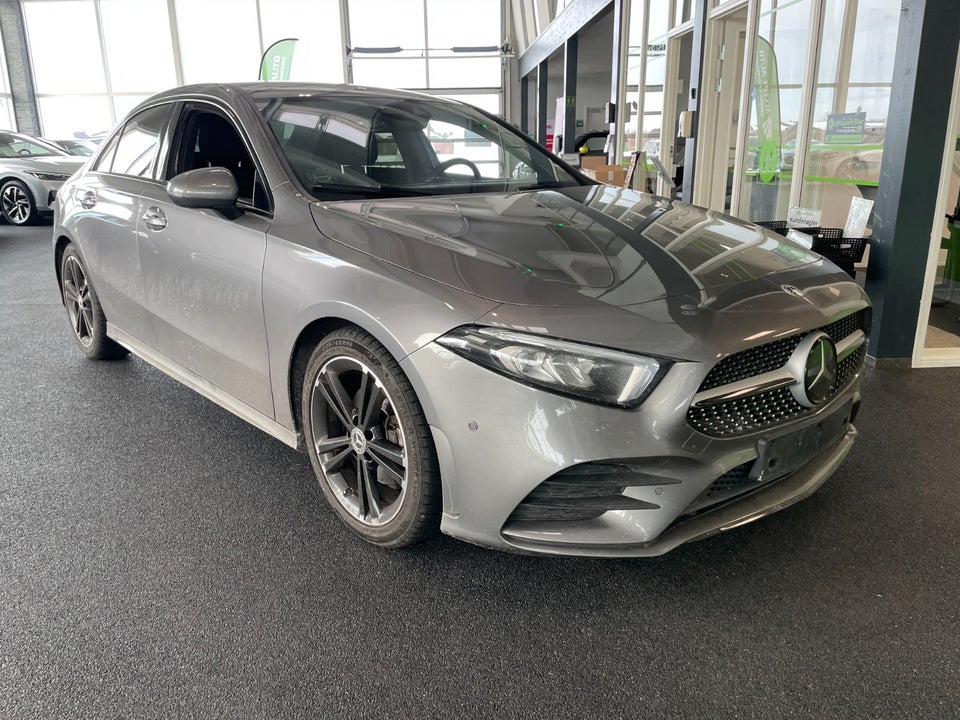 Mercedes A200 1,3 AMG Line aut. 4d