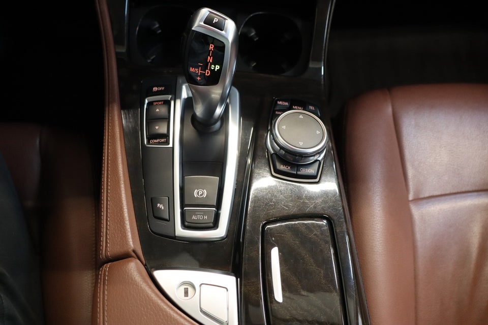 BMW 520d 2,0 Touring Luxury Line aut. 5d