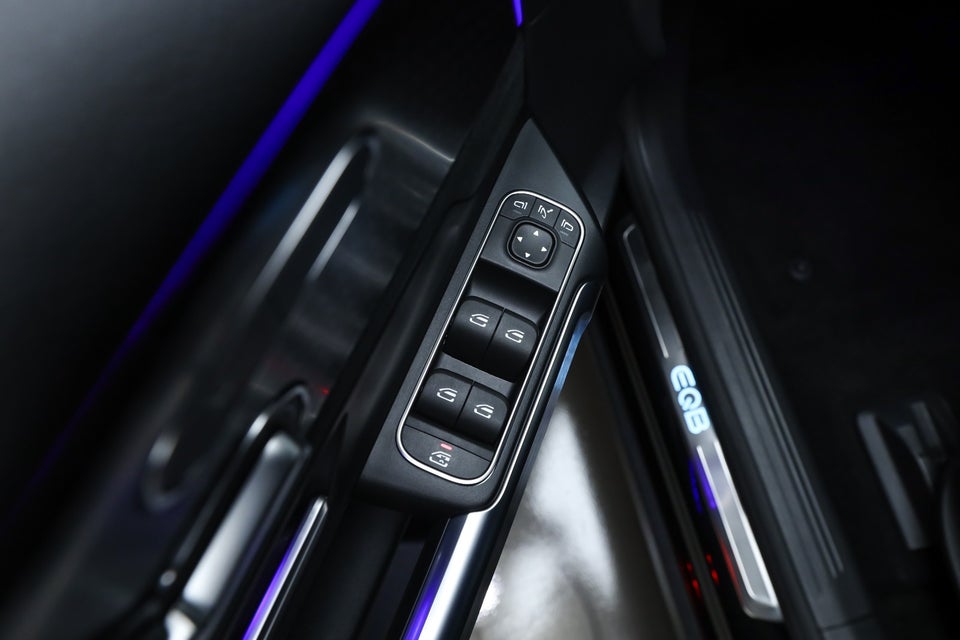 Mercedes EQB250+ AMG Advance 7prs 5d
