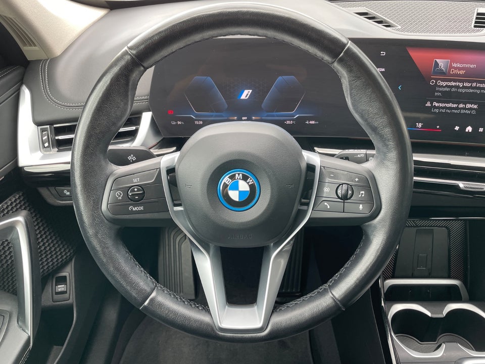 BMW iX1 eDrive20 X-Line 5d