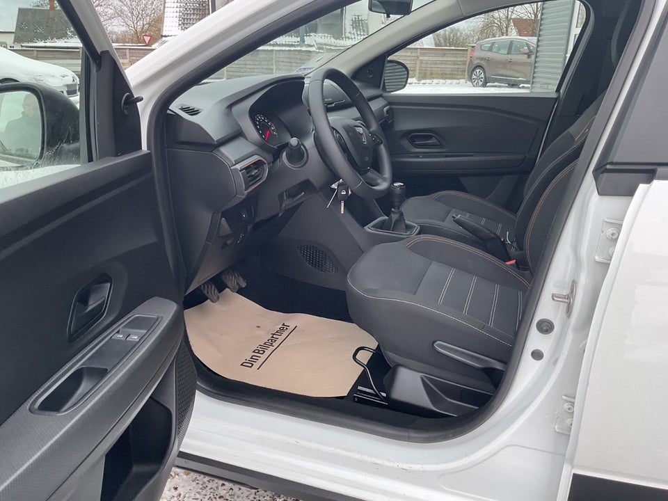 Dacia Sandero Stepway 1,0 TCe 90 Essential 5d