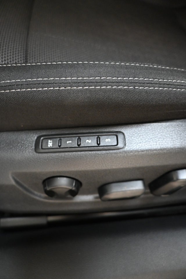 Skoda Superb 1,4 TSi iV Plus Combi DSG 5d