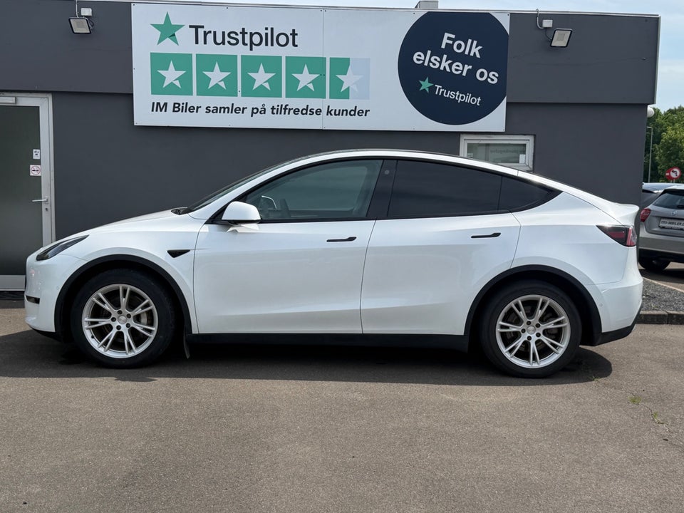 Tesla Model Y Long Range AWD 5d