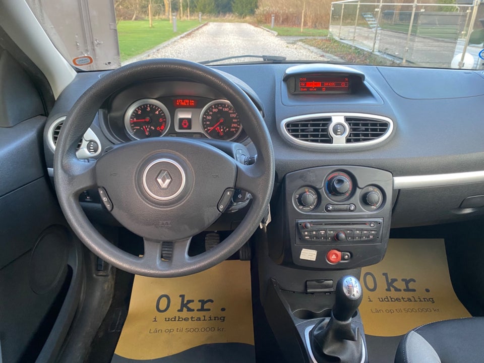 Renault Clio III 1,5 dCi 90 Expression 5d