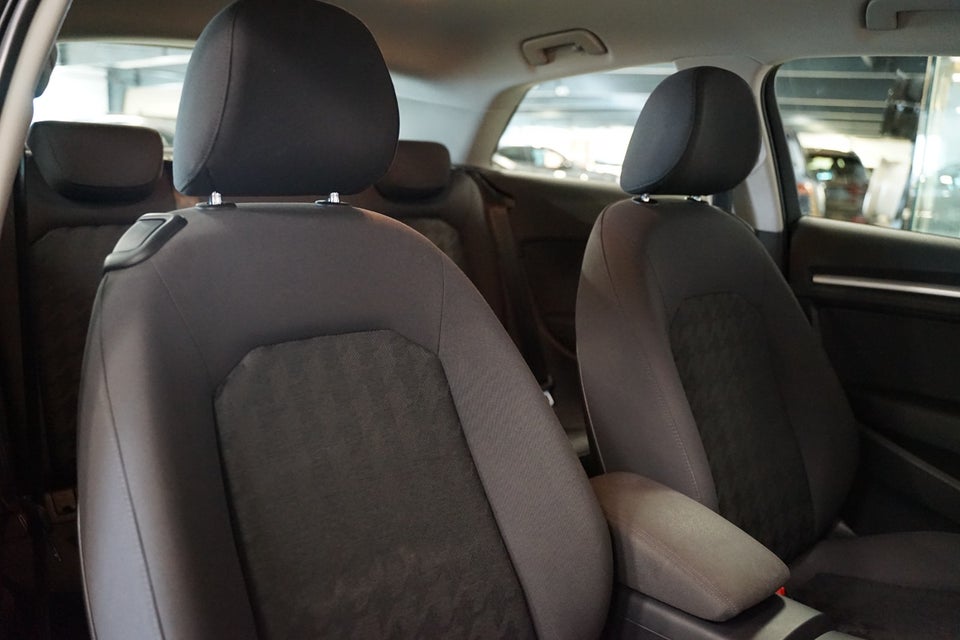 Audi A3 1,6 TDi 110 Attraction 3d