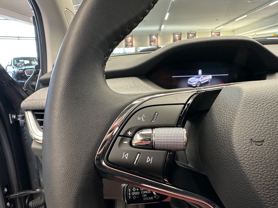 Skoda Enyaq 50 iV 5d