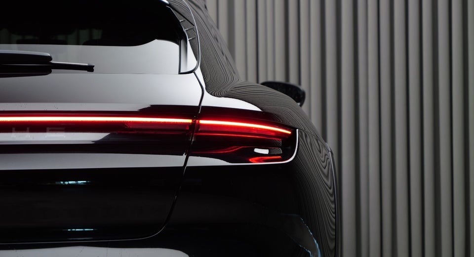 Porsche Taycan 4 Performance+ Cross Turismo 5d