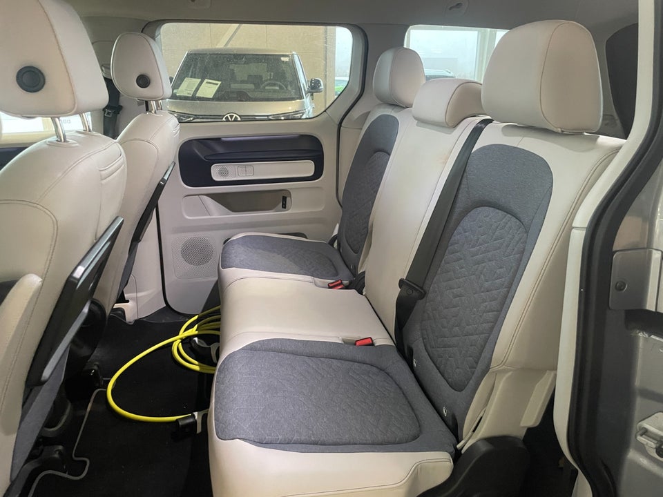 VW ID.Buzz 77 Pro Design SWB 5d