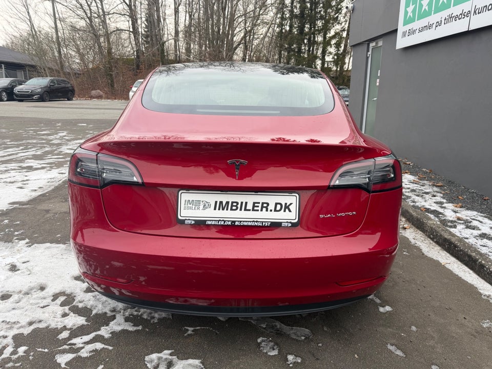 Tesla Model 3 Long Range AWD 4d