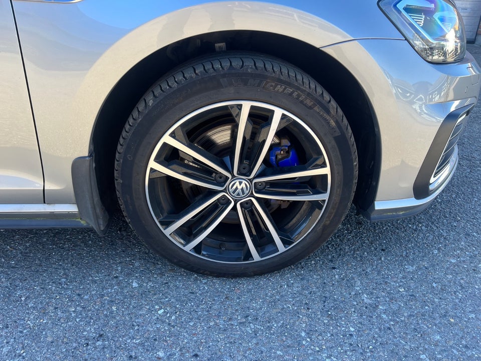 VW Golf VII 1,4 GTE DSG 5d