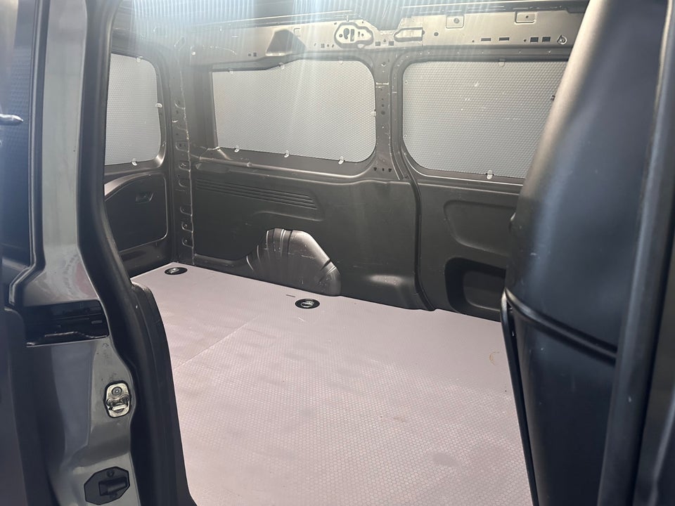 Toyota ProAce City 1,5 D 102 Long Comfort 5d